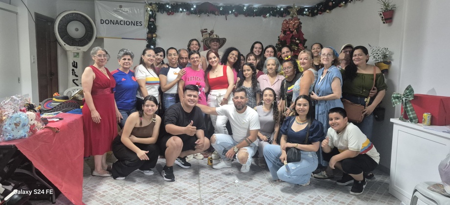 Se fortalecieron los vínculos con la diáspora colombiana y se promovió la identidad cin la conmemoración de Día de las Velitas