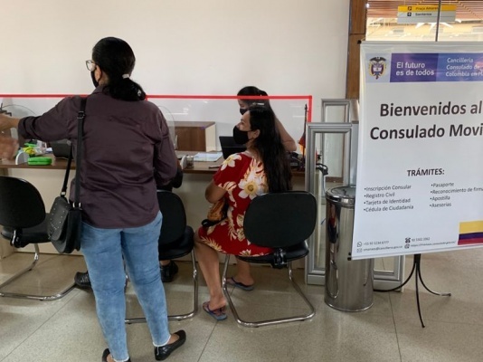 Con la atención a más de 45 familias colombianas se realizó la jornada de Consulado Móvil en la Ciudad de Rio Branco, Acre